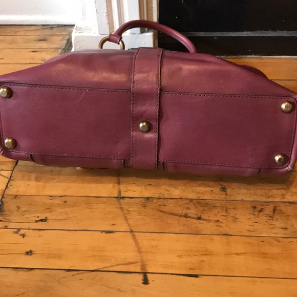 Authentic Marc Jacobs Handbag- Magenta Gold Detail - Picture 6 of 8